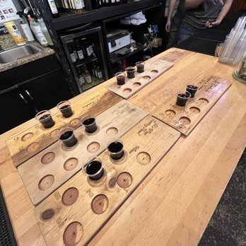 In Contrada Vineyard and Kitchen - Wine Tasting Room Near Me - San Antonio, Texas