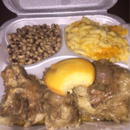 Oxtails, cornbread, black eyed pea bussdowns with the Mac attack get down. 100% fire