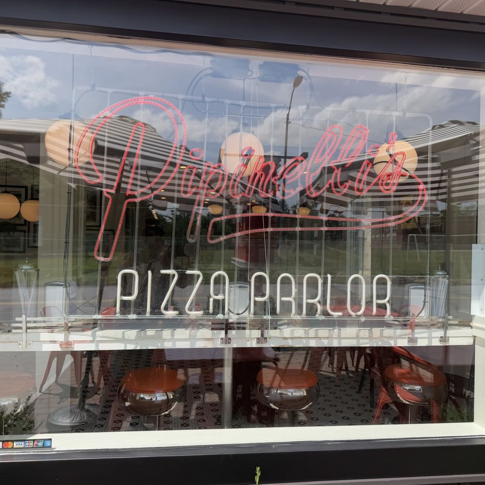 Pipinelli’s Pizza Parlor - Pizza Near Me - Poughkeepsie, New York