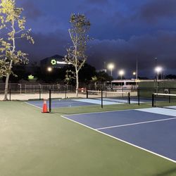 Pickle Lab - Outside courts