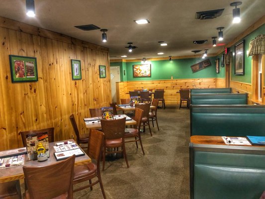 Photo of Nodine's Smokehouse - Canton, CT, US.