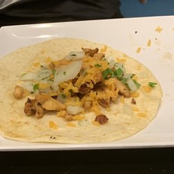 La Catrina - Chicken street tacos made