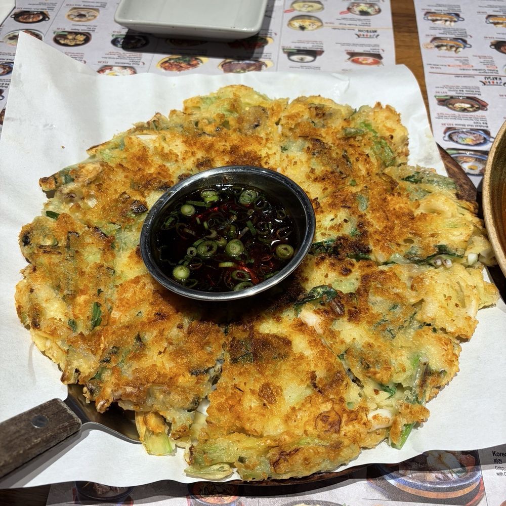 Jincook - Seafood pancake - Korean Near Me - Santa Monica, California Jincook - Seafood pancake - Korean Near Me - Santa Monica, California