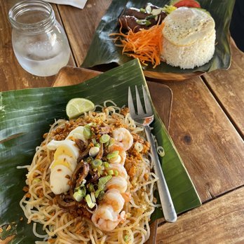 Isla Pilipinas Cafe - Pancit Bihon with Shrimp   Longganisa - Filipino Near Me - Fort Lauderdale, Florida