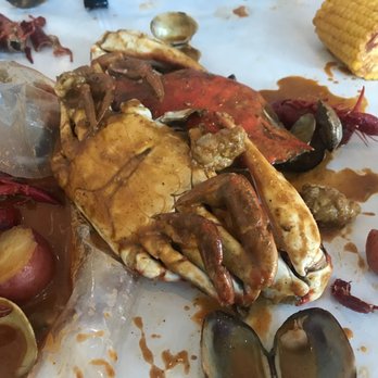 Corn N' Crab - Cajun/Creole Near Me - Canoga Park, California