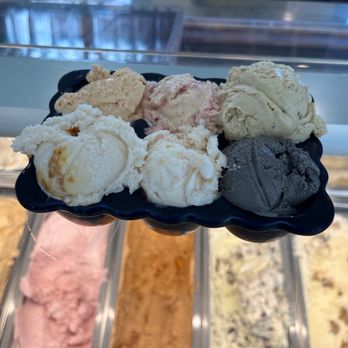 DOM’S CREAMERY - Updated July 2025 - 171 Photos & 44 Reviews - 16 West ...