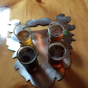 Beards Brewery - Sampler platter. - Pubs Near Me - Petoskey, Michigan Beards Brewery - Sampler platter. - Pubs Near Me - Petoskey, Michigan