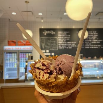 Jeni's Splendid Ice Creams - Ice Cream & Frozen Yogurt Near Me - Tampa, Florida Jeni's Splendid Ice Creams - Ice Cream & Frozen Yogurt Near Me - Tampa, Florida