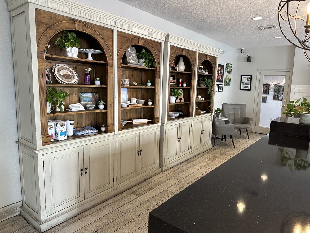 Allyson A Bake Shop Image