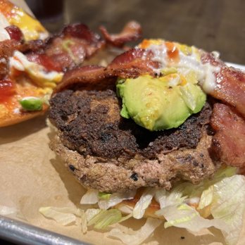 Burger Bench - Turkey burger, overcooked - American Near Me - Escondido, California Burger Bench - Turkey burger, overcooked - American Near Me - Escondido, California