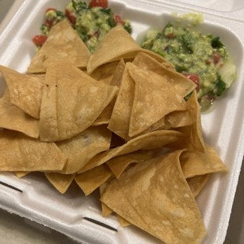 Tacos Mi Rancho - Chips & Guacamole - Mexican Near Me - Tampa, Florida Tacos Mi Rancho - Chips & Guacamole - Mexican Near Me - Tampa, Florida