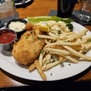 Chuck's Steak House - Fish and chips... the only thing on this plate with any flavor is the tardar sauce. Not reccomended. - Steakhouses Near Me - Danbury, Connecticut Chuck's Steak House - Fish and chips... the only thing on this plate with any flavor is the tardar sauce. Not reccomended. - Steakhouses Near Me - Danbury, Connecticut