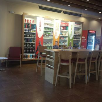 Smoothie King - Display and seating - Juice Bars & Smoothies Near Me - Charlotte, North Carolina Smoothie King - Display and seating - Juice Bars & Smoothies Near Me - Charlotte, North Carolina