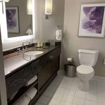 Hilton Long Beach - Hotels Near Me - Long Beach, California Hilton Long Beach - Hotels Near Me - Long Beach, California