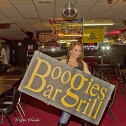 Boogies Bar & Grill