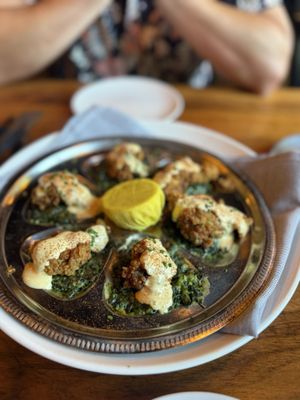 Pearl Tavern by null