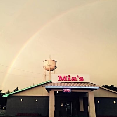 Mia's Italian Bistro by null