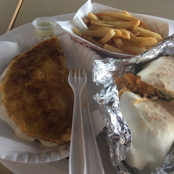 Are Pitas - Pulled chicken gyro, cheese cachapas, fries and house sauce. Amazingly good. - Lebanese Near Me - Tampa, Florida Are Pitas - Pulled chicken gyro, cheese cachapas, fries and house sauce. Amazingly good. - Lebanese Near Me - Tampa, Florida