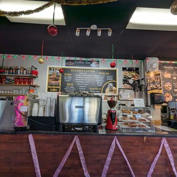 Le Café Station Grill - Breakfast & Brunch Near Me - Chicago, Illinois Le Café Station Grill - Breakfast & Brunch Near Me - Chicago, Illinois