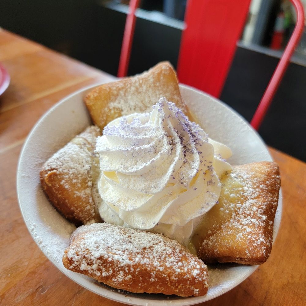 Ruby Slipper Decatur - Lavendar lemon beignets - Breakfast & Brunch Near Me - New Orleans, Louisiana