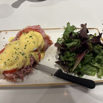 First Watch - Traditional Benedict with greens - Breakfast & Brunch Near Me First Watch - Traditional Benedict with greens - Breakfast & Brunch Near Me
