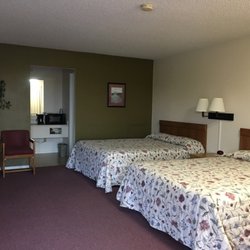 Bob's Lake Country Motel