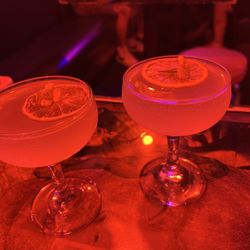 Nice Guys Pizza - Great cocktails