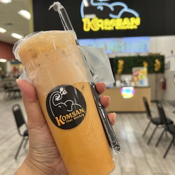 Komsan Thai Kitchen - Thai Iced Tea (post-shake) - Thai Near Me - Jacksonville, Florida