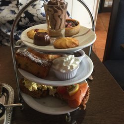 Helena Chocolates - This looks awesome!
