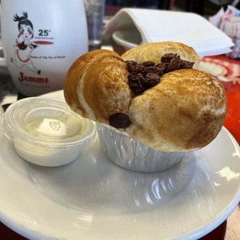 Jamms Restaurant - Jamms Cinnamon Raisin Pot of Bread - Breakfast & Brunch Near Me - Las Vegas, Nevada