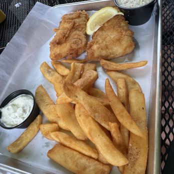 Buns Restaurant - Bars Near Me - Delaware, Ohio