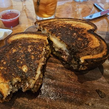 Provisions - Flavorless patty melt - American Near Me - Oroville, California
