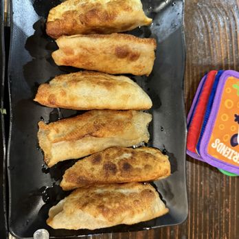 Dumpling 85 - Pan fried beef dumpling - Shanghainese Near Me - San Ramon, California