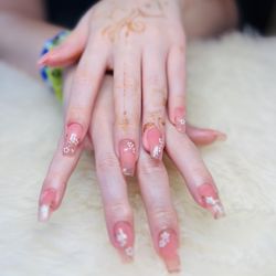 Pampered & Polished - Gel-X with design.