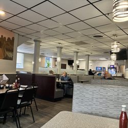 Riki's Family Restaurant