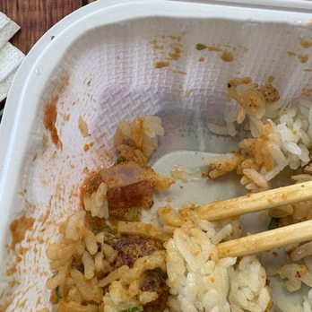 Ry's Poke Shack - Tuna with white layer connective tissue - Hawaiian Near Me - Pasadena, California