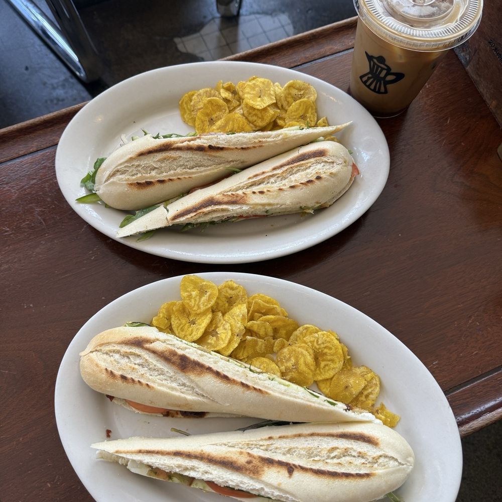 Tinta y Café - Coffee & Tea Near Me - Miami, Florida