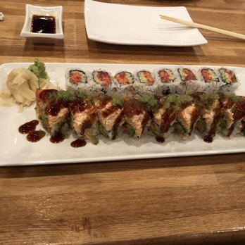 Sushi Yama - New Orleans and spicy tuna roll - Sushi Bars Near Me - Baton Rouge, Louisiana