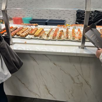 FOB Sushi Bar - Large selection - Sushi Bars Near Me - Seattle, Washington