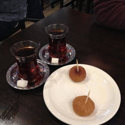 Selale - Tea and dessert