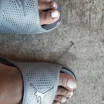 Lee's Nails & Spa - I just left literally 15 mins ago and this is how my feet turnt out. Well not be going back. - Nail Salons Near Me - Copperas Cove, Texas Lee's Nails & Spa - I just left literally 15 mins ago and this is how my feet turnt out. Well not be going back. - Nail Salons Near Me - Copperas Cove, Texas