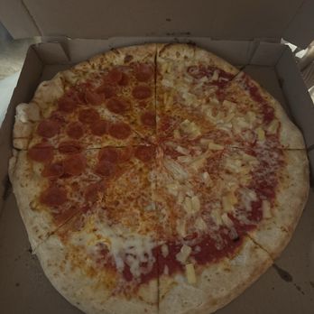 Vito's Pizzeria - Large half-ish pineapple half-ish pepperoni. - Pizza Near Me - Wrightsville Beach, North Carolina Vito's Pizzeria - Large half-ish pineapple half-ish pepperoni. - Pizza Near Me - Wrightsville Beach, North Carolina