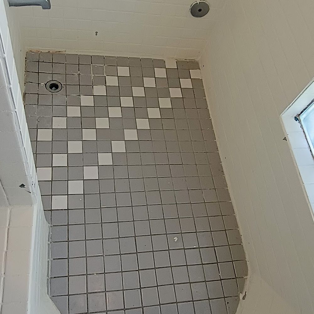Andrew's Tile - Before #3 - Flooring Near Me - Renton, Washington Andrew's Tile - Before #3 - Flooring Near Me - Renton, Washington