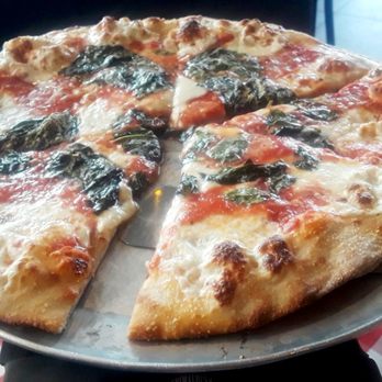 Grimaldi's Pizzeria - Traditional pizza - Pizza Near Me - Irving, Texas Grimaldi's Pizzeria - Traditional pizza - Pizza Near Me - Irving, Texas