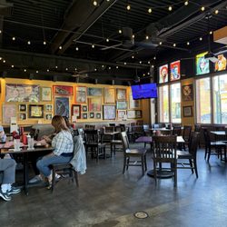 Neumeier's Rib Room - Main dining area