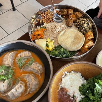 Dawa's - Himalayan/Nepalese Near Me - Woodside, New York