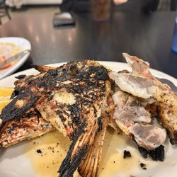 Lighthouse Seafood & Café - Collars