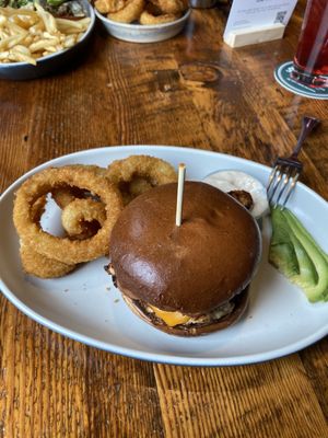 LOCAL Public Eatery Leaside by null
