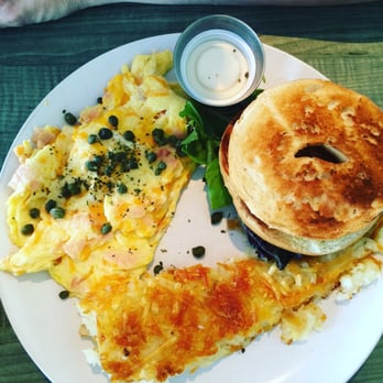 George's Place - Breakfast & Brunch Near Me - Cape May, New Jersey George's Place - Breakfast & Brunch Near Me - Cape May, New Jersey