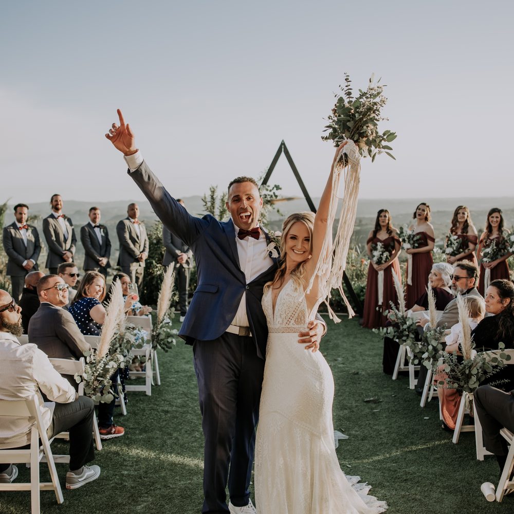 Dragon Point Villa - Dragon Point Villa Wedding with Arenlace Events - Venues & Event Spaces Near Me - Fallbrook, California Dragon Point Villa - Dragon Point Villa Wedding with Arenlace Events - Venues & Event Spaces Near Me - Fallbrook, California